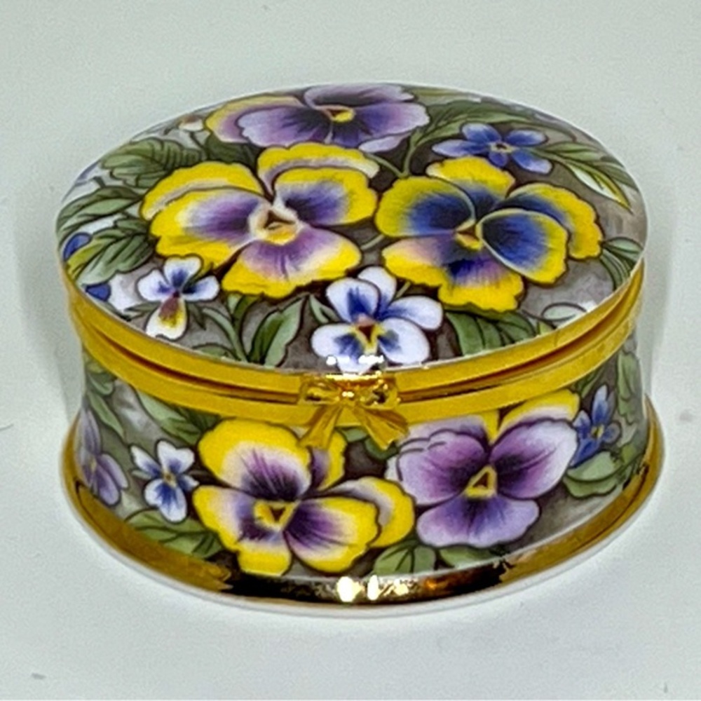 Ayshford Fine Bone China Trinket Box - Pansies